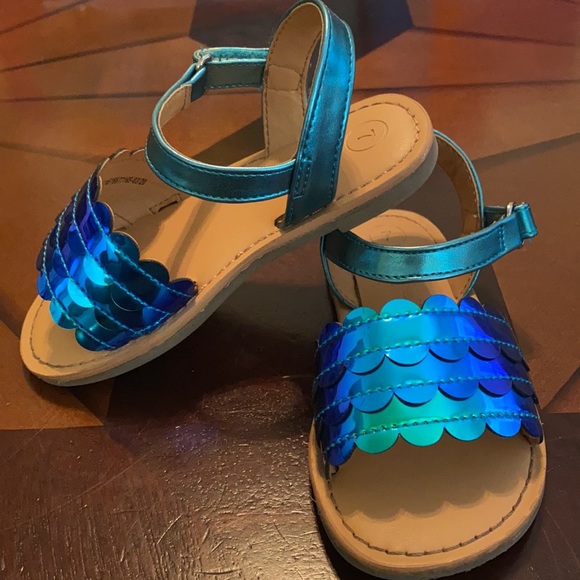 Cat & Jack “mermaid” sandals - Picture 2 of 6